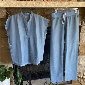 FIGS new Light Blue Top and Scrub Pants Set XS